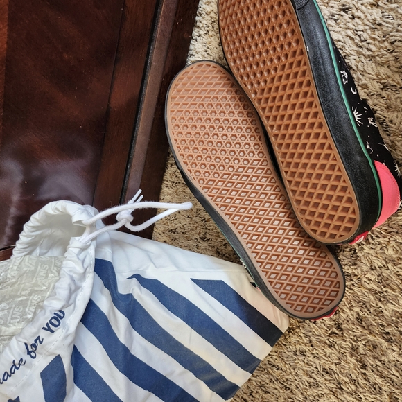 Vans Mens Pink, Black And Green Shoes